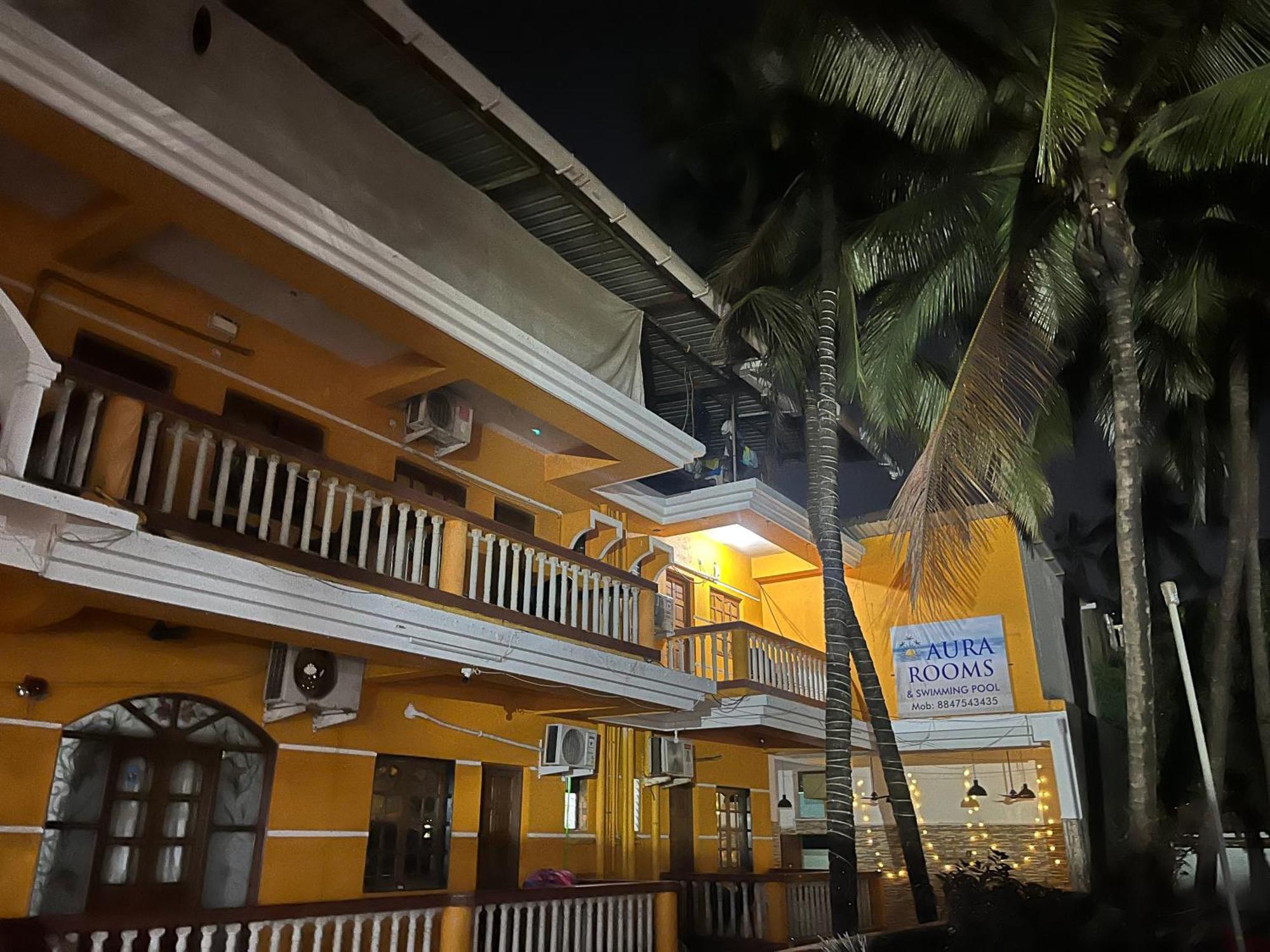 Aura Rooms & Swimming Pool, Calangute Ngoại thất bức ảnh